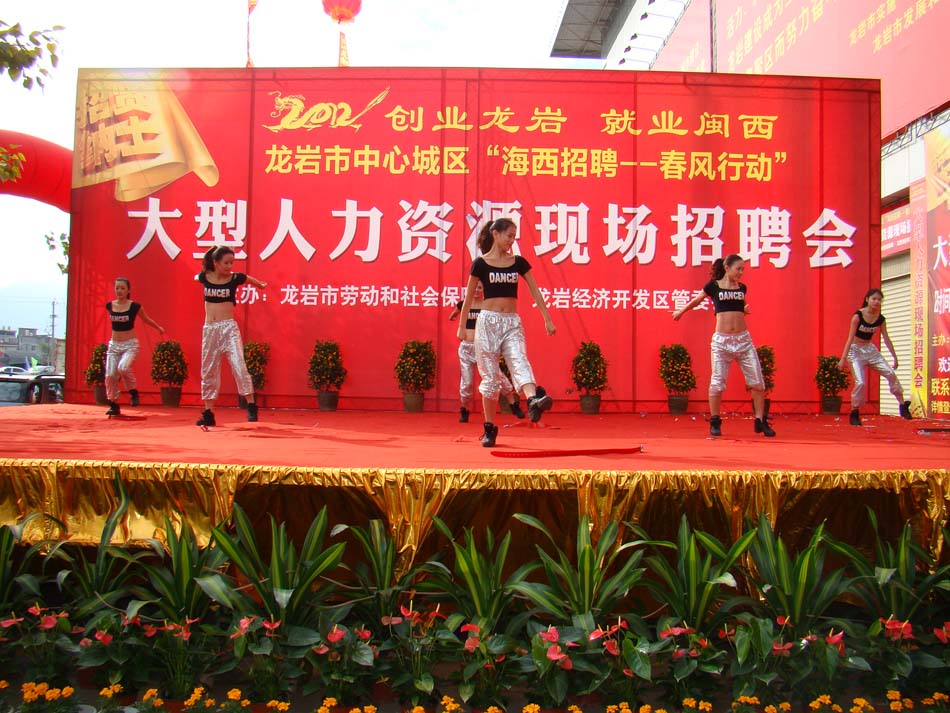 ��Ƹ���F(xi��n)�����ഺ����