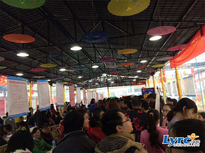 ����ף�R����ʮ����ʳ��&mdash;���r�ù����˲žW(w��ng)�F(xi��n)��(ch��ng)��Ƹ��(hu��)�A�M�ɹ�