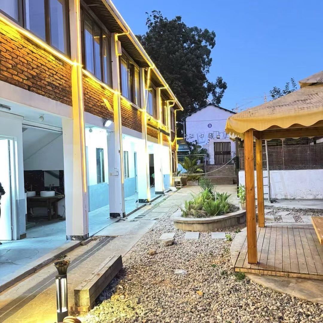 ��I(y��)Logo